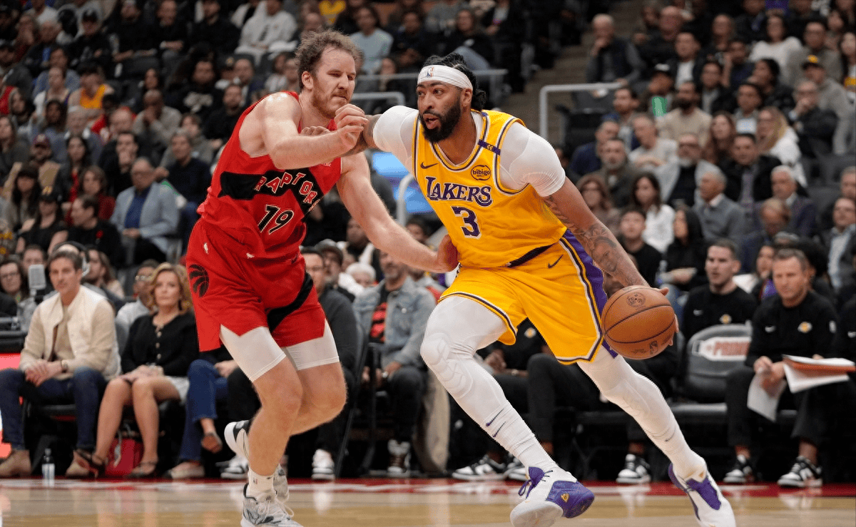 九游体育-关于浓眉哥连续十场比赛得分超过比赛规则变更，中国队不断突破！赢得满堂喝彩的信息