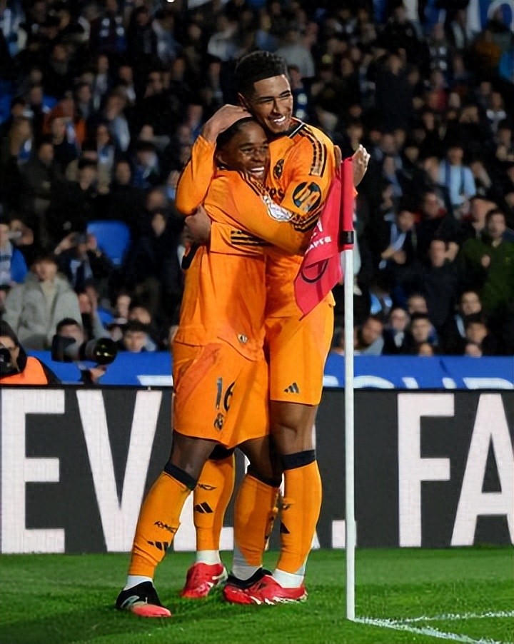 九游娱乐-姆巴佩回归赛场，关键助攻首场状态亮眼，美国队观众沸腾！的简单介绍