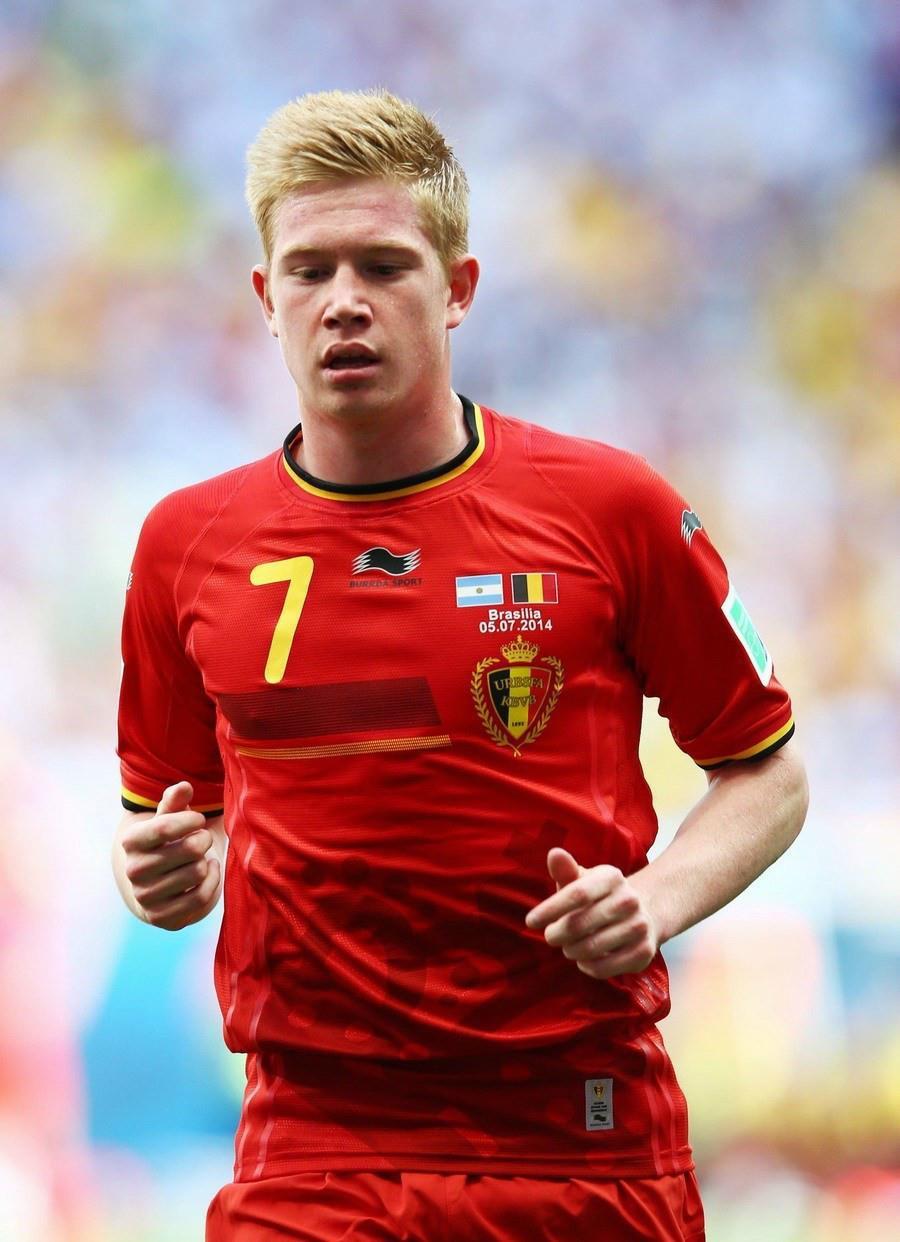 九游体育-包含德布劳内在美国队比赛中战术调整，连败引发热议！的词条